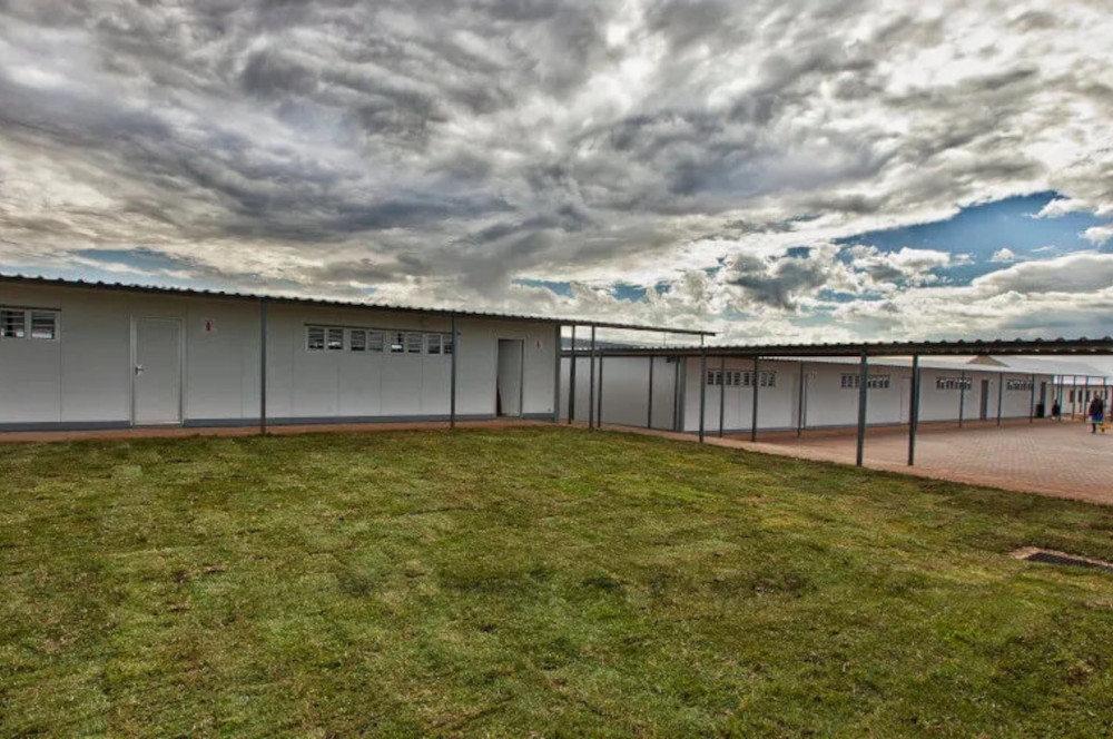 Panelised Buildings - Alternative to Brick Buildings - Site Builds from ...