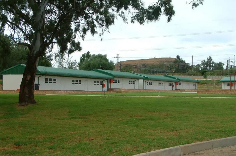 Panelised Buildings - Alternative to Brick Buildings - Site Builds from ...