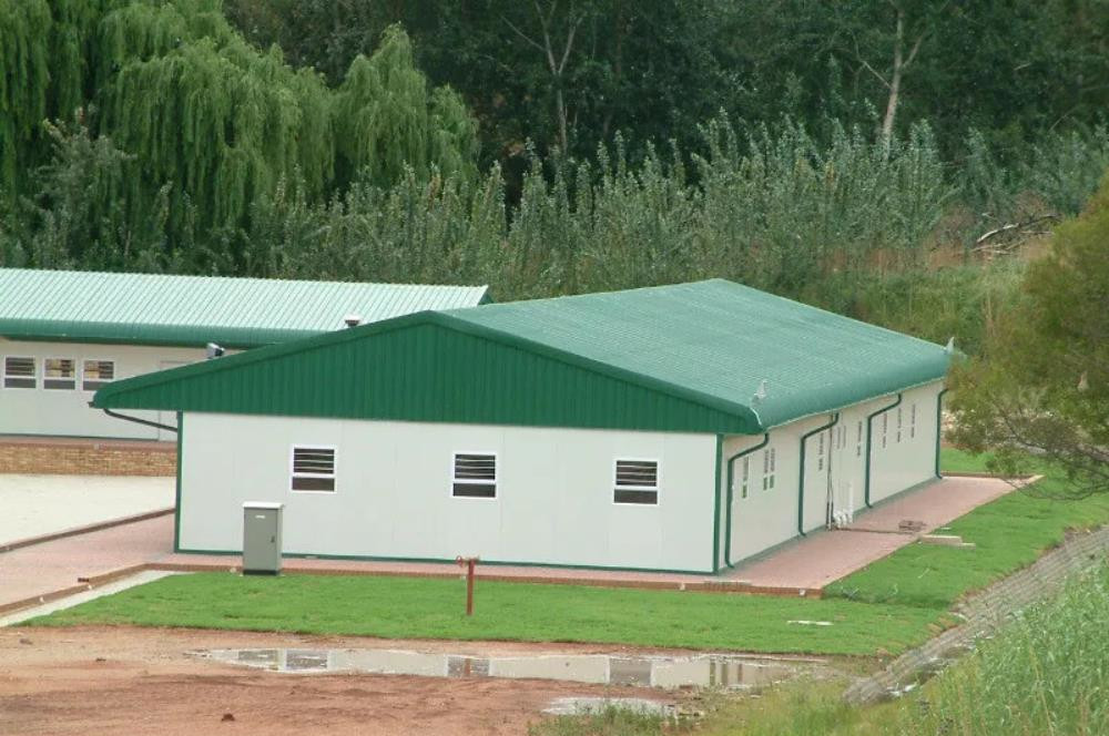 Panelised Buildings - Alternative to Brick Buildings - Site Builds from ...